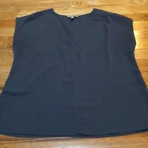 Women’s Banana Republic top, size large.